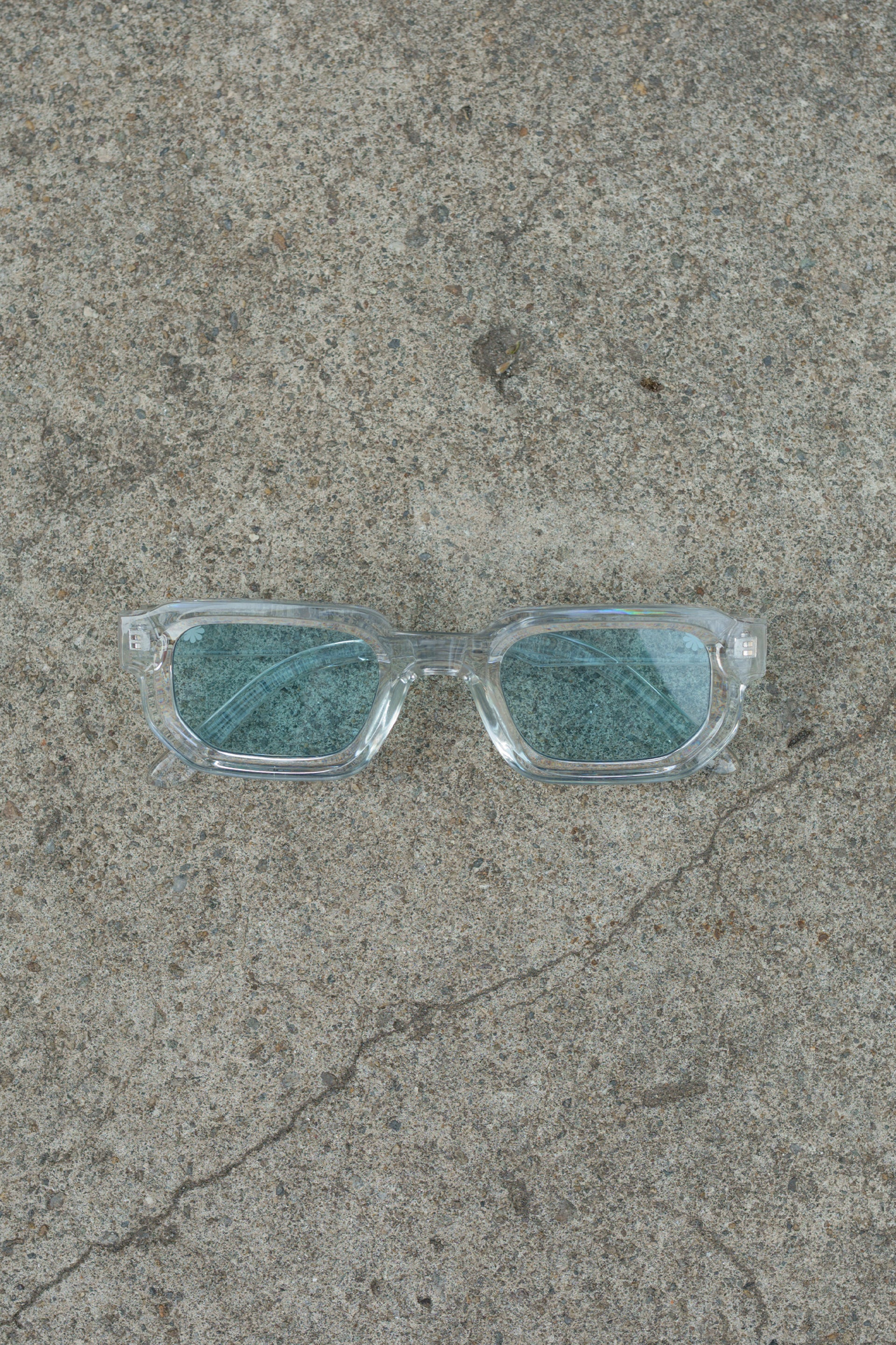 AQUA BLUE SHADES